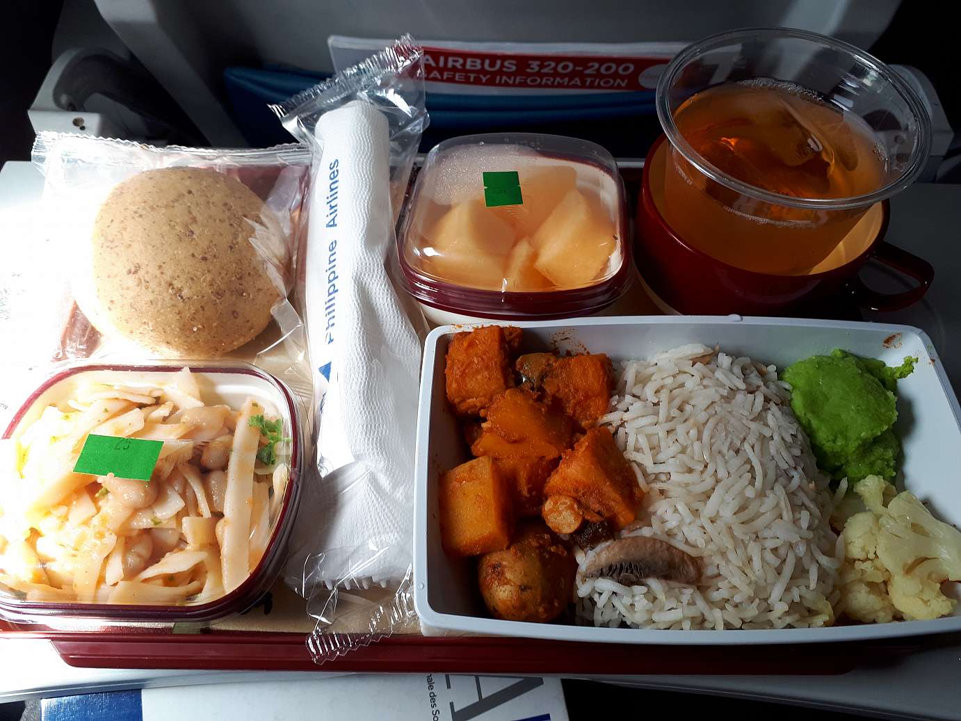 Vegan travel inflight meals hitandmiss VegTravelBuddies